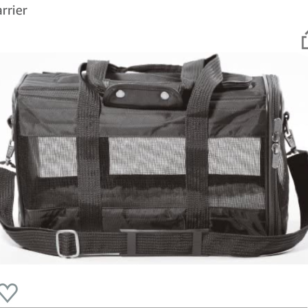 Sherpa Medium Travel pet carrier in black